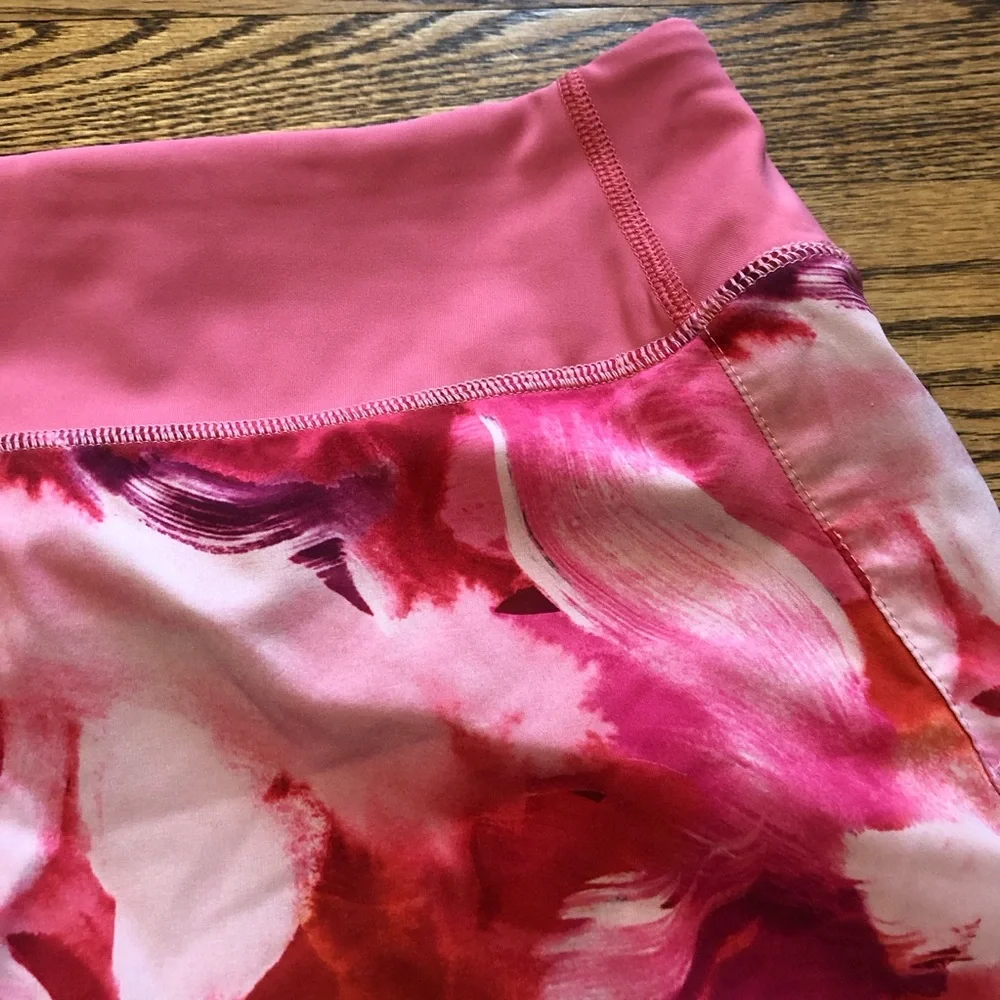 Athleta Run With It Shorts Pink Floral